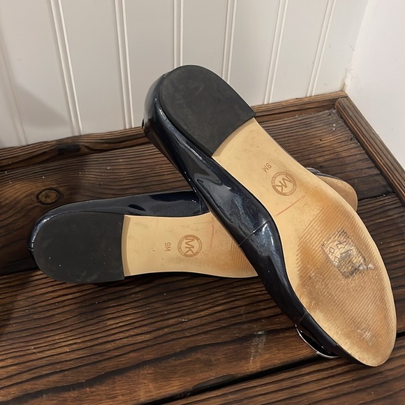 Michael Kors Black and Cream Cap-Toe Flats - Picture 6 of 8